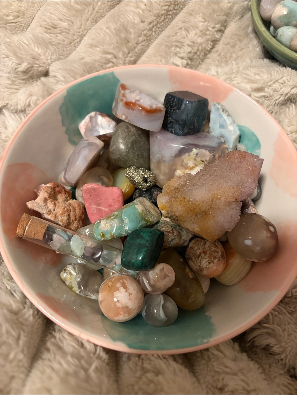 MYSTERY SCOOP - Crystal Confetti ✨